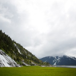a snow covered mountain
